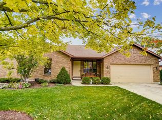 255 Kings Ridge Sq, Fairfield, OH 45014