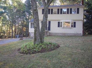 133 Longhill Rd, Franklin, MA 02038