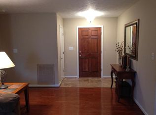 7912 Skylark Rd, Knoxville, TN 37938