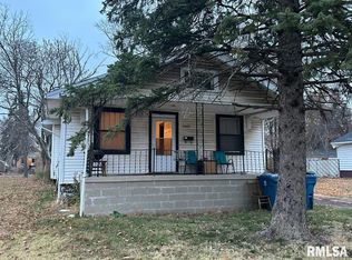 1909 E Cedar St, Springfield, IL 62703