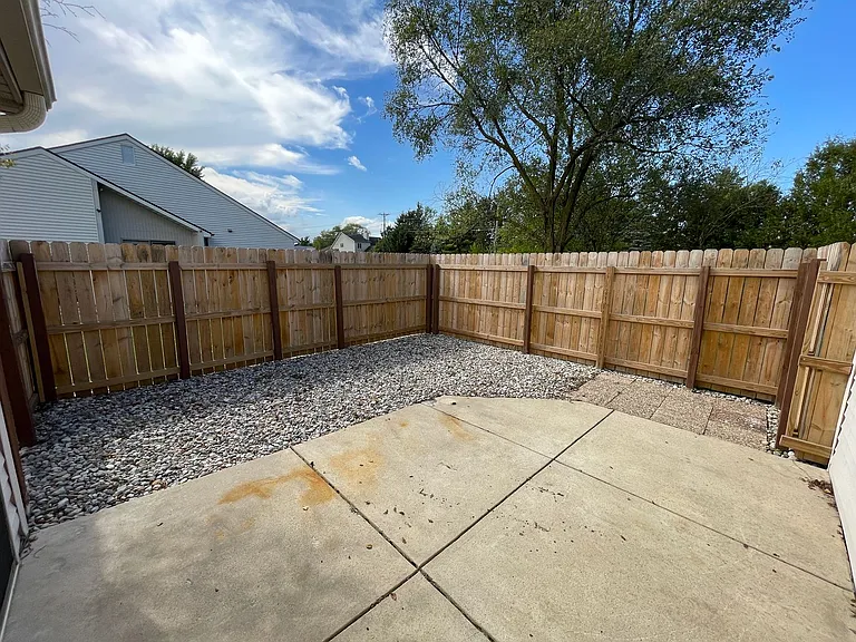 10617 Wood Flower Ct — Photo 23