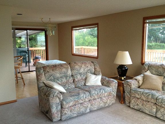 3rd image of 4821 54th Street Ct E