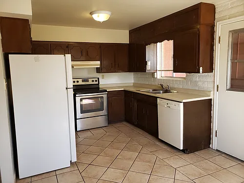 201 N Palomas Ave #1 Photo 1