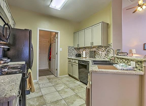 5th image of 2632 Century Park Blvd Unit 16
