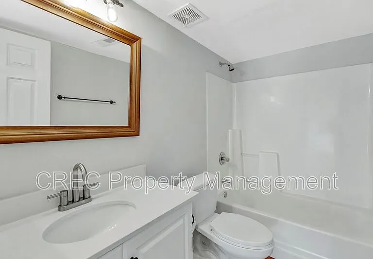 1411 Oaklanding Rd — Photo 12