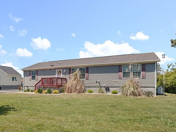 2nd image of 5245 Main