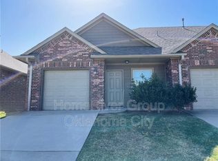 1008 SW 92nd St, Oklahoma City, OK 73139