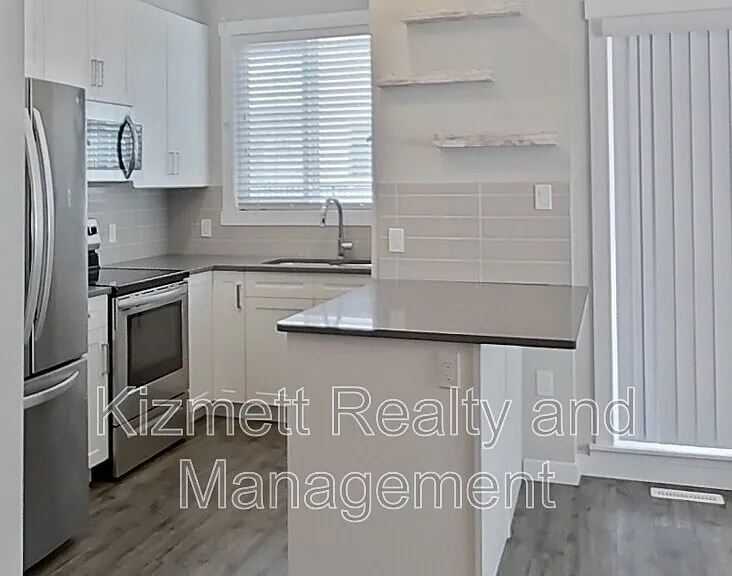 735 Allard Blvd SW #22 — Photo 16