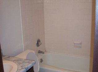4340 Leighton Ave, Lincoln, NE 68504