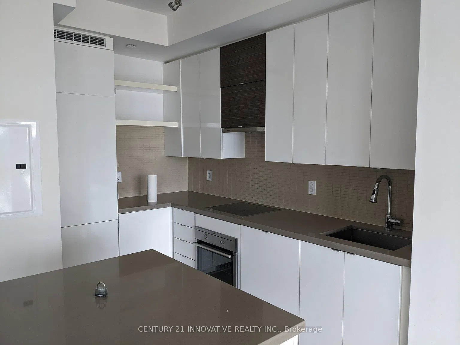 1 bed, $2,750 — Photo 4