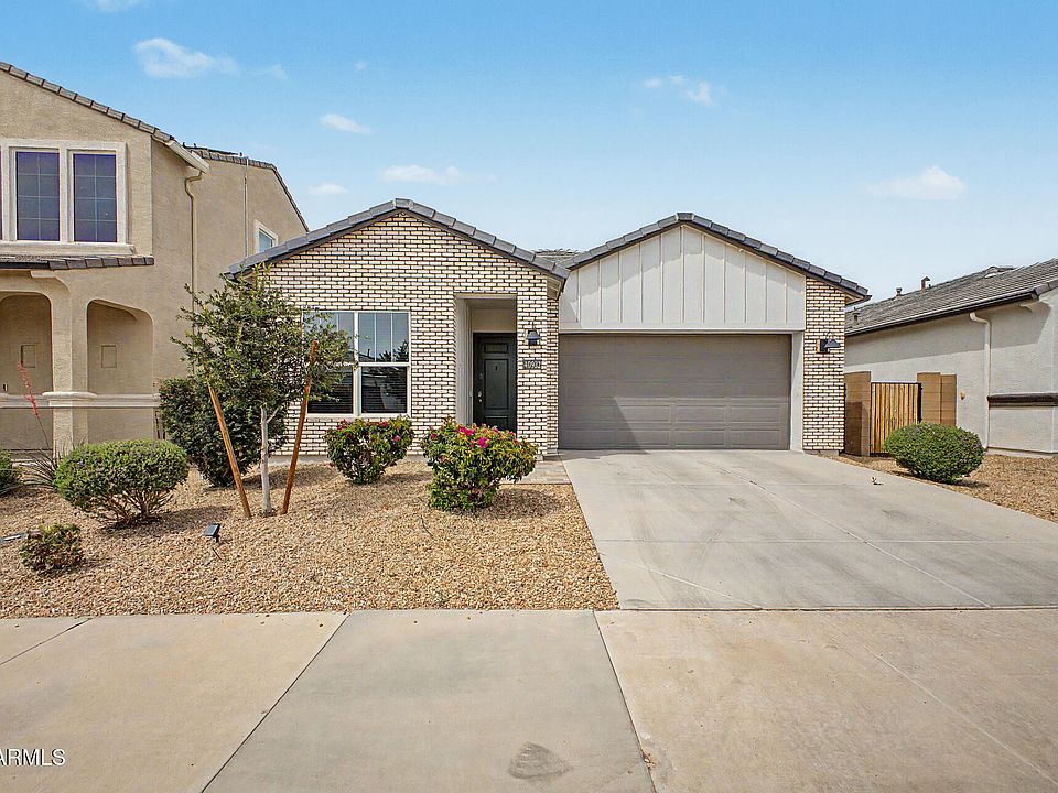 1st image of 40932 W Hillman Drive