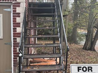 302 Cedar St #E, Florence, AL 35630