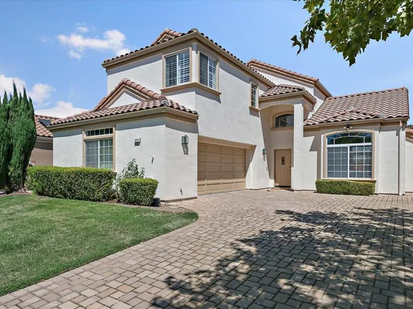 14744 Excaliber Dr, Morgan Hill, CA 95037