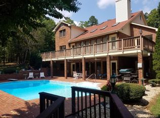 831 Acorn Dr, Rustburg, VA 24588