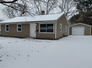 1416 Holly Hill Dr, Champaign, IL 61821