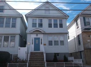 24 W 48th St #1, Bayonne, NJ 07002