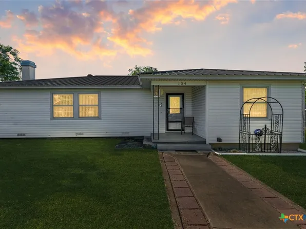 134 Daisy Ln, Whitney, TX 76692