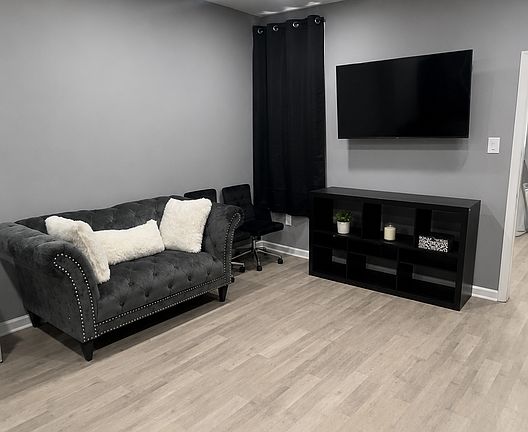 2nd image of 3804 N Darien St #2A
