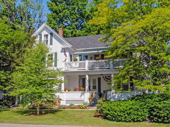 98 North Main Street #3, Wolfeboro, NH 03894