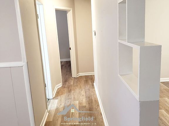 3rd image of 1603 E Dale St