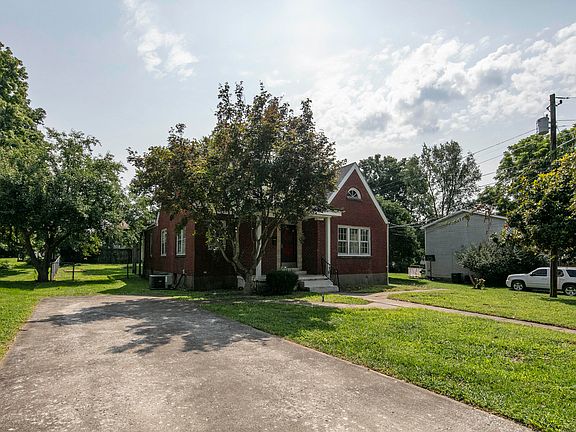2nd image of 402 Logan Ave