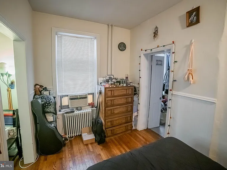 257 S 20th St #2R — Photo 8