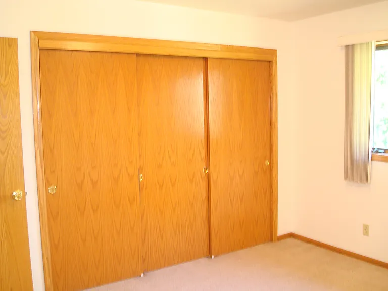 N26W26334 Quail Hollow Rd #B — Photo 6