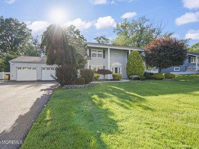 12 Whitman Boulevard, Manalapan, NJ, 07726