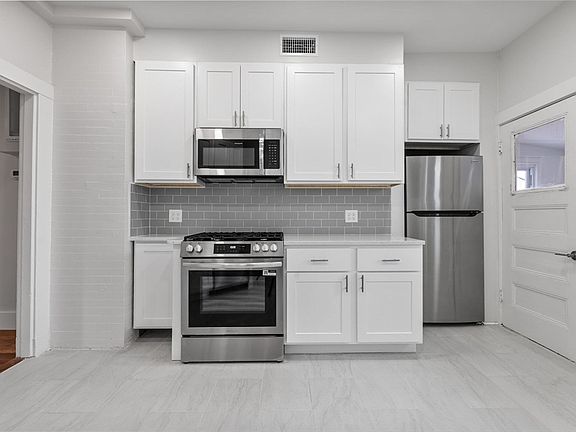 2nd image of 16 Clarkwood St APT 1