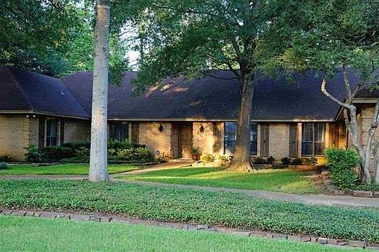 1st image of 1025 Wilburn Dr