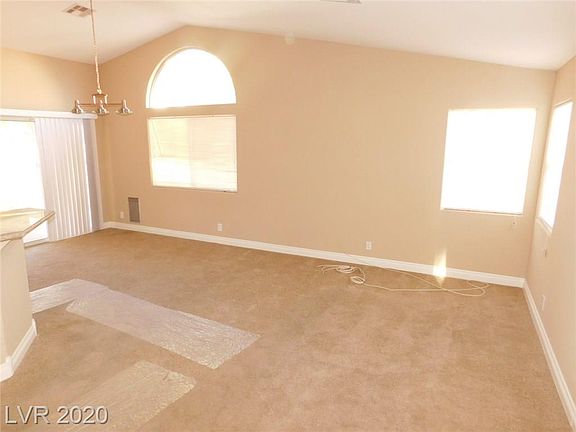 2nd image of 7424 Fencerow St