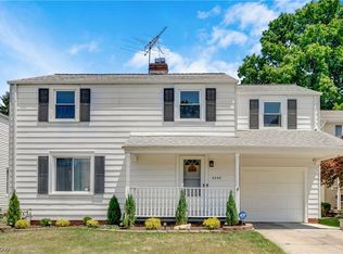 2245 Sunset Dr, Wickliffe, OH 44092