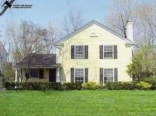 16419 Fernway Rd, Shaker Heights, OH 44120