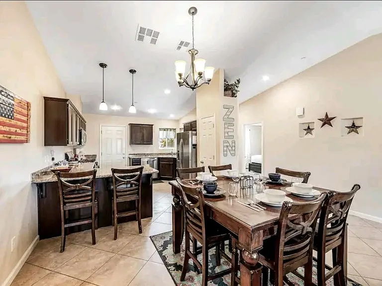 6585 Pine Spring Ave — Photo 5