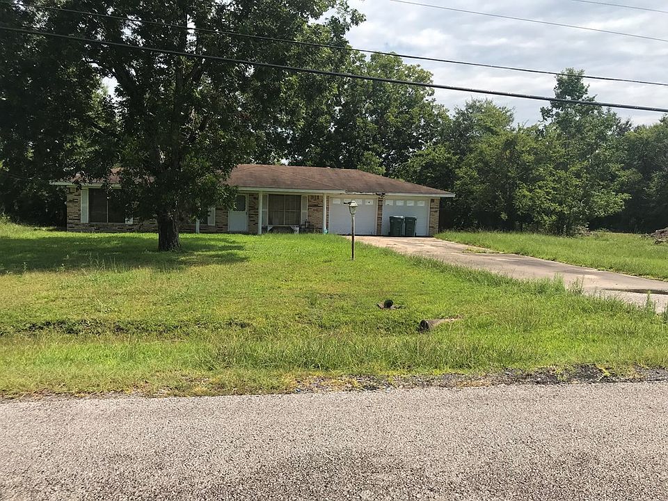 2nd image of 5175 Phelps Rd