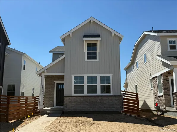23732 E 33rd Place, Aurora, CO 80019