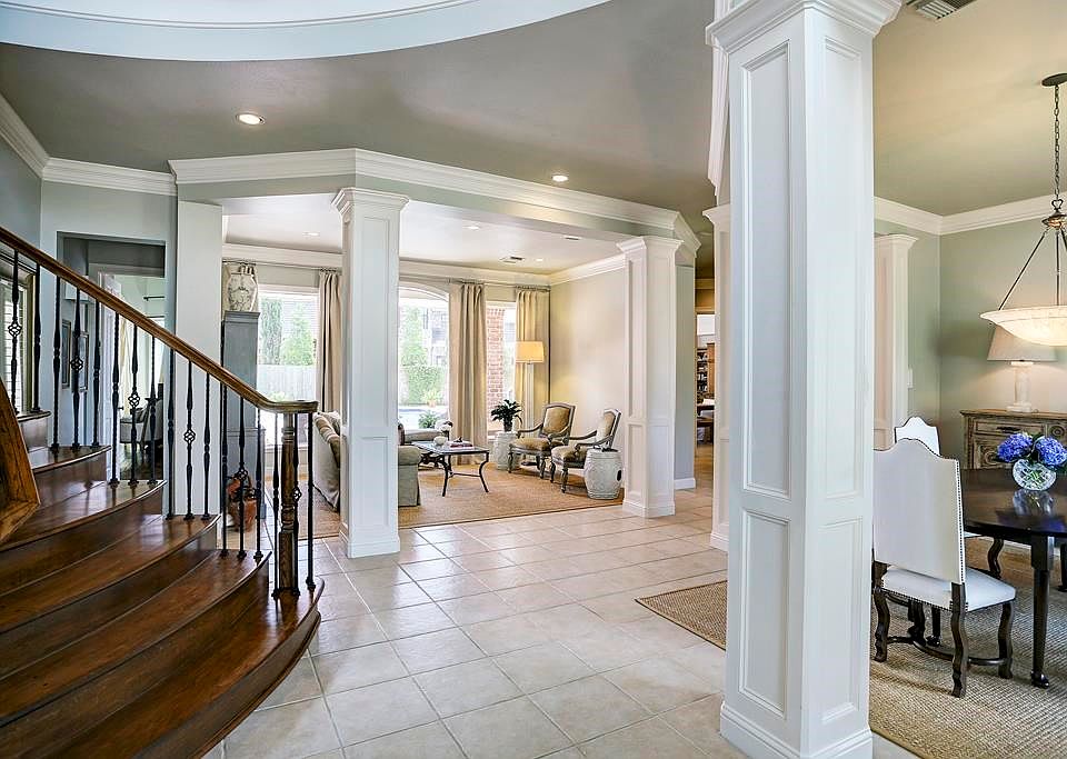 2nd image of 2511 Bay Winds Ct