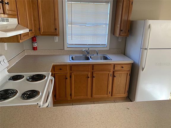3rd image of 5416 N 9th St