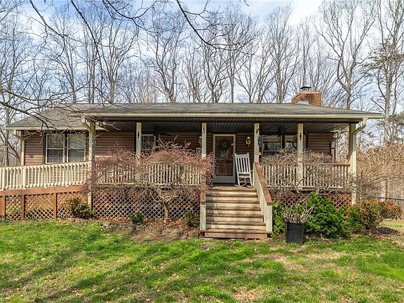 2nd image of 191 Caudle Ln