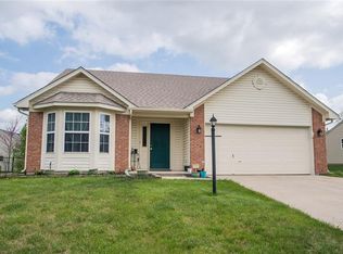 1322 Middleham Ln, Beech Grove, IN 46107