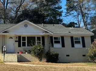 6710 Woodstream Dr, Charlotte, NC 28210