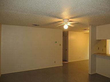 4th image of 5113 Meadow Cv