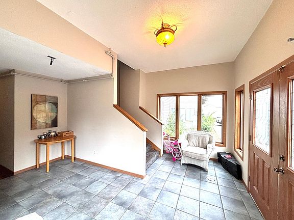 4th image of 1306 Lincoln Ln