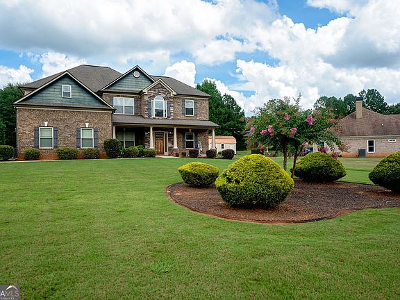 2nd image of 158 Walcille Ln