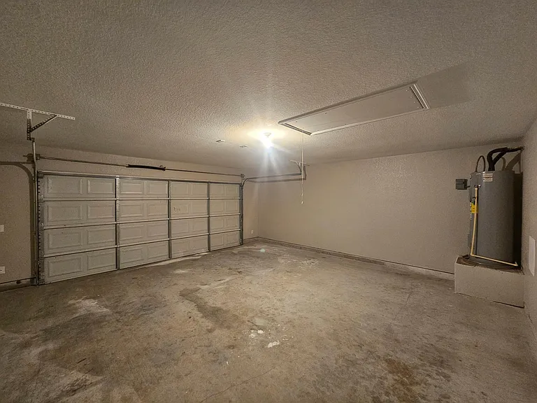 2608 Alamo St — Photo 5