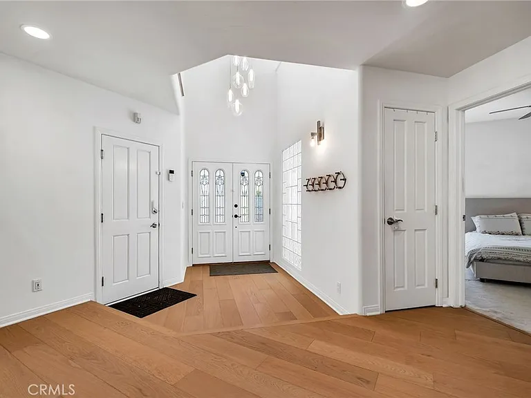 1021 Avenue D — Photo 64