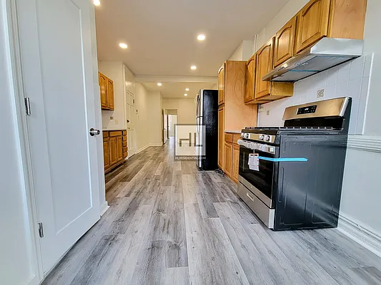 Rented by Highline Residential | media 7