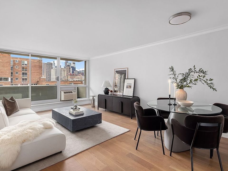 1st image of 625 Main St APT 638