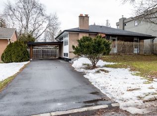 76 Berkinshaw Cres, Toronto, ON M3B 2T2