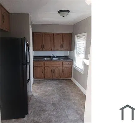 3 bed, $1,595 — Photo 2